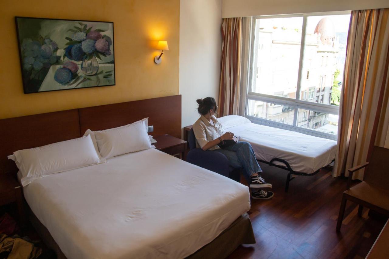 Hotel Maroa Vigo Esterno foto